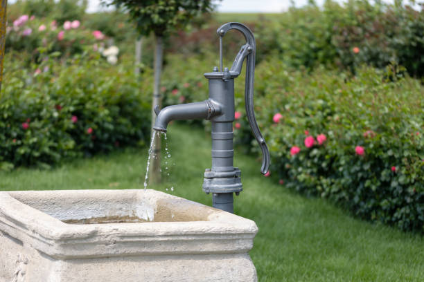 Handschwengelpumpen Garten unterhaltsreinigung-luebeck